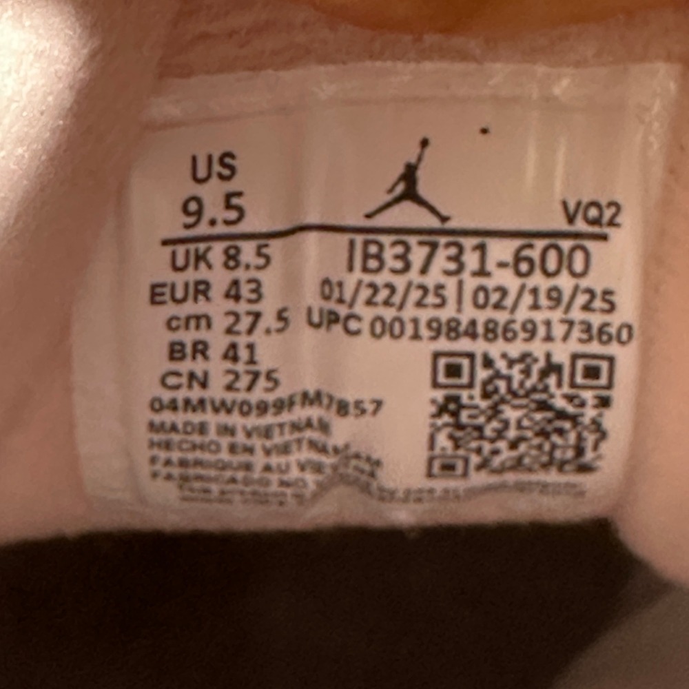 Jordan Stadium 90 Mens 9.5 Pink Suede Gum Sole Low Top Sneaker NEW IB3731-600 - Picture 8 of 8